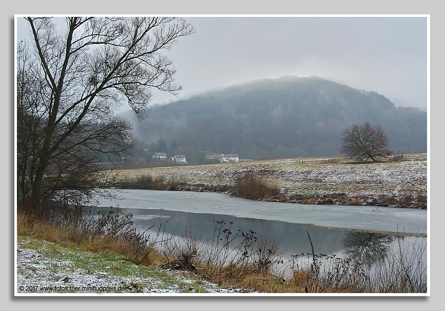 Wintermorgen bei Ralingen an der Sauer