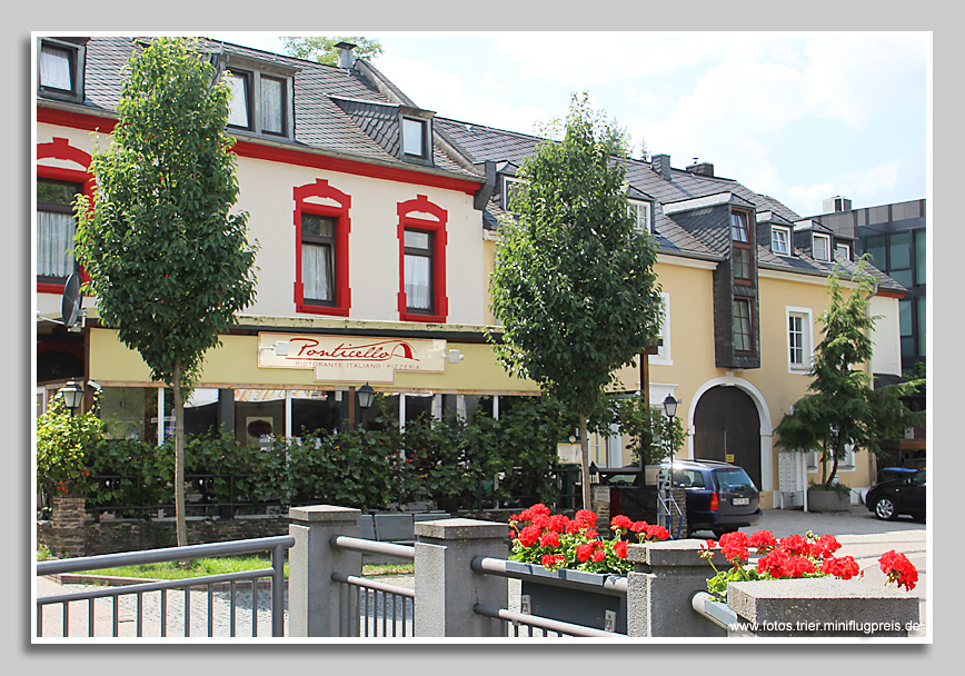 In Olewig - Ponticello - "Kleine Brücke" - freundliches, italienisches Restaurant mit Flair