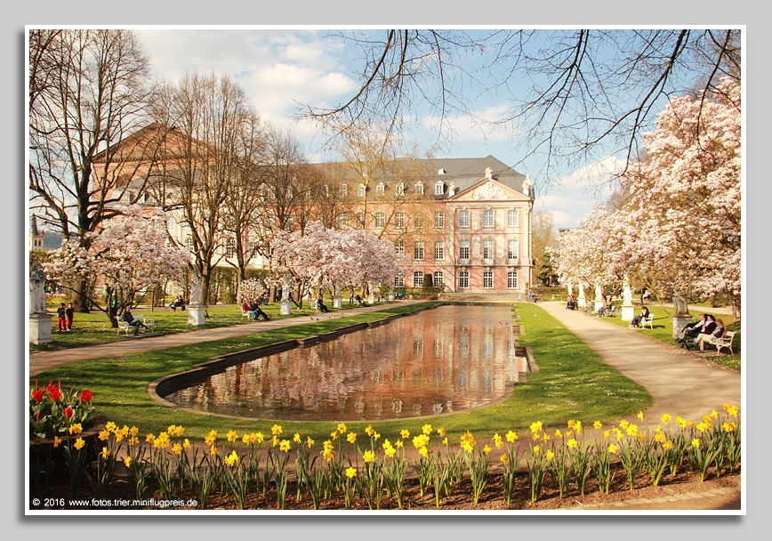 Frühlingserwachen im Palastgarten Trier