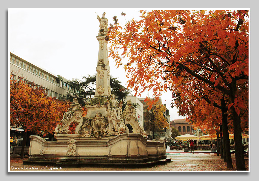 St. Georgsbrunnen am Kornmarkt in Trier