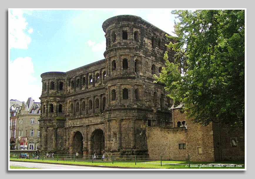 Bilder von Trier - die Porta Nigra in Trier