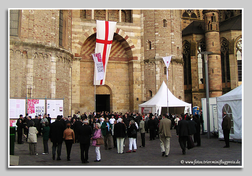 Heilig Rock Tage am Dom in Trier